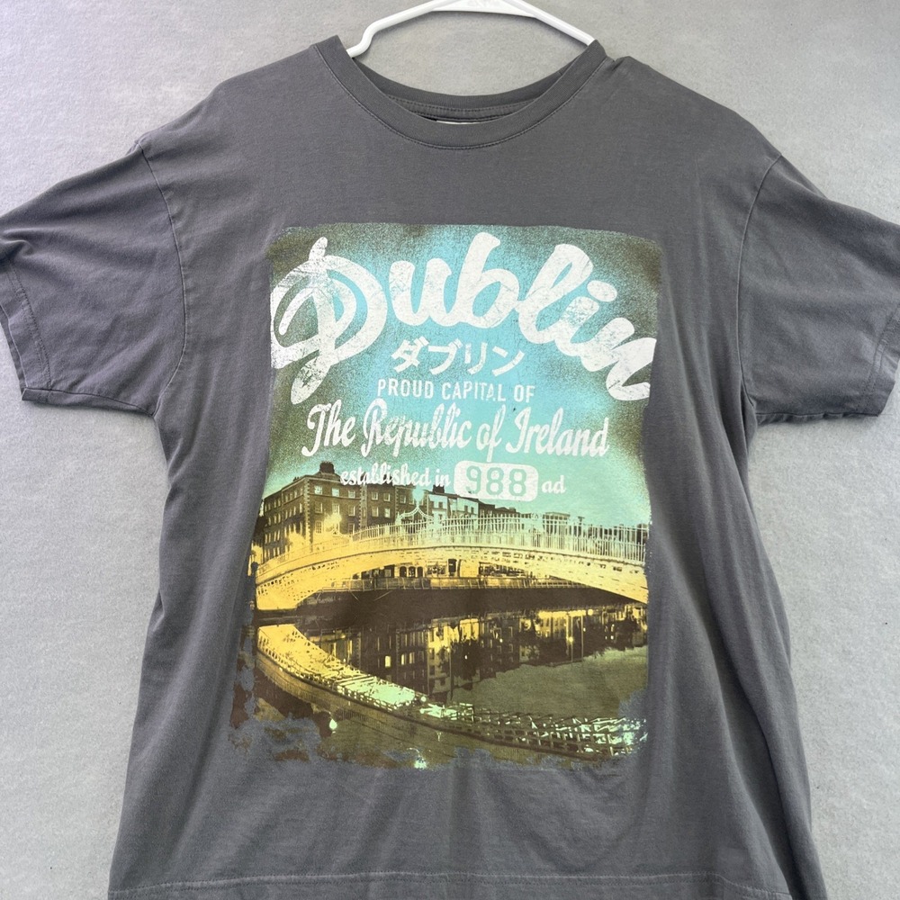 Fox Originals Dublin Ireland Graphic T Shirt M Multicolor Short Sleeve Vintage